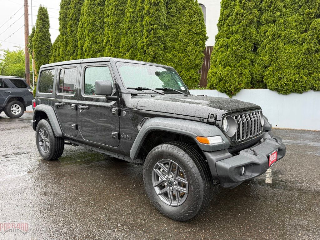 2025 Jeep Wrangler Sport S's photo