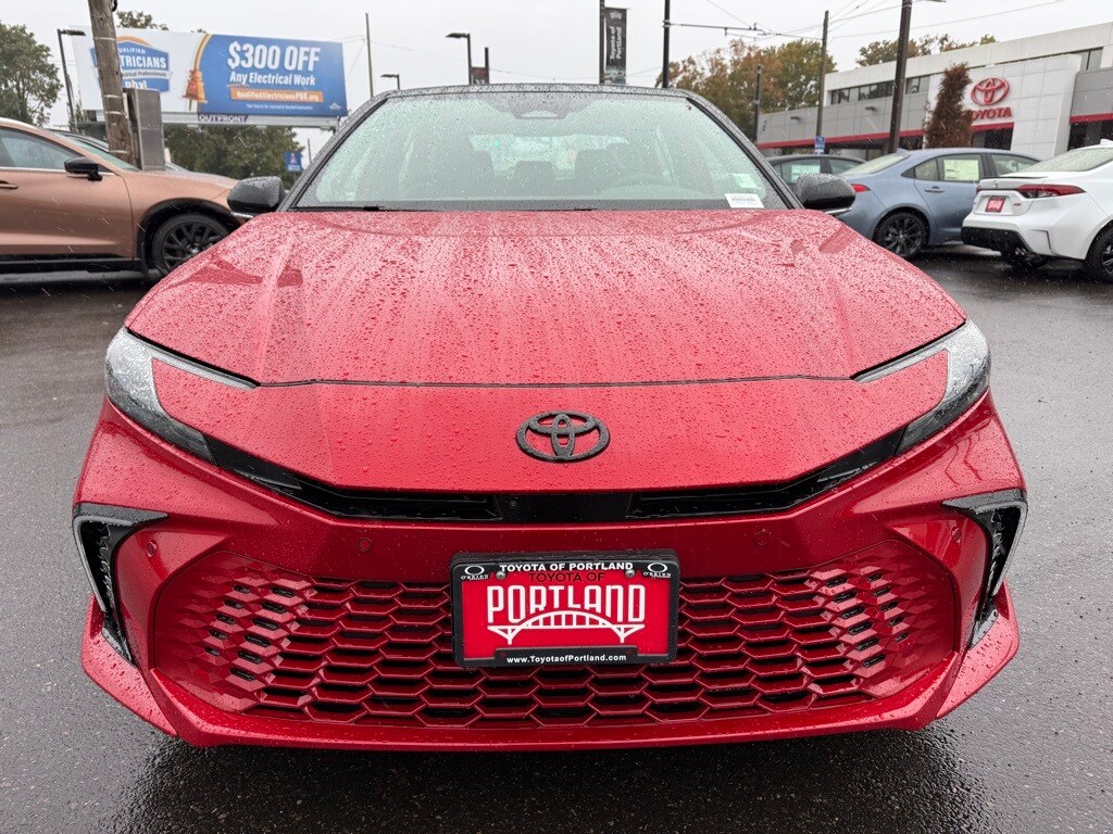 2025 Toyota Camry XSE photo 3