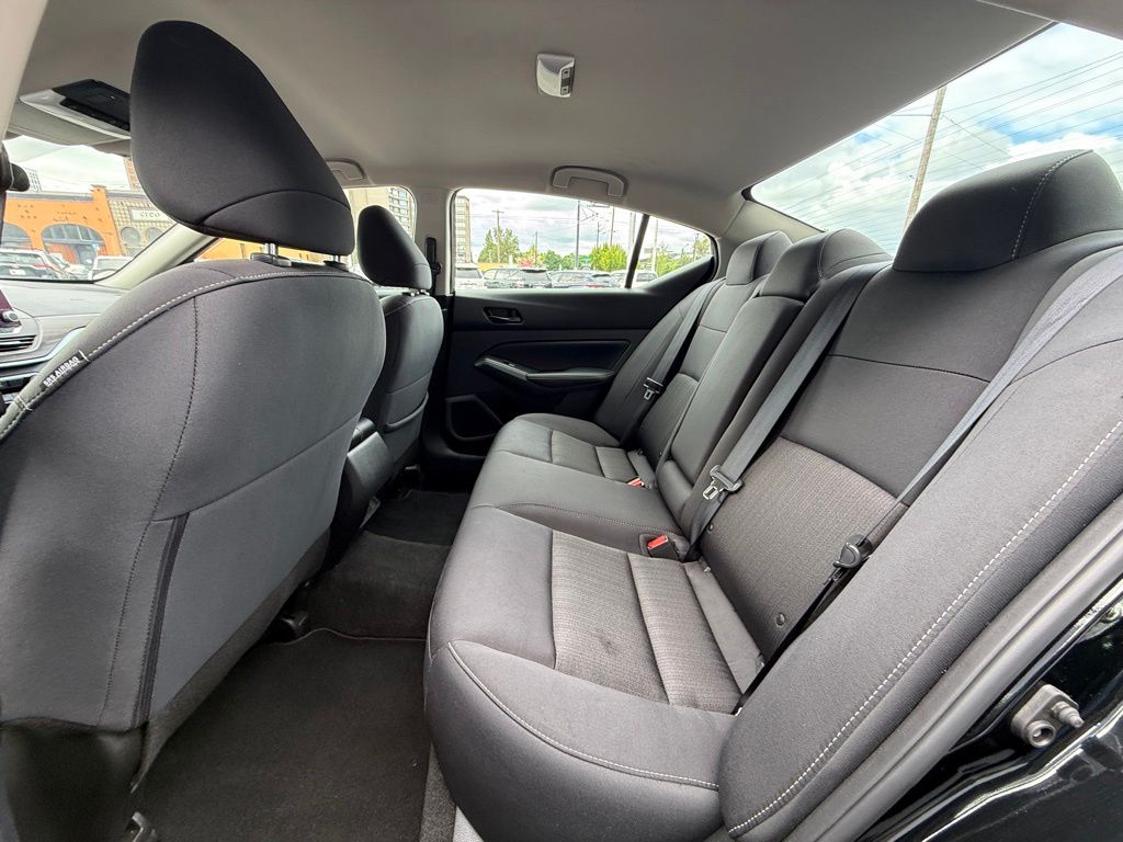 2025 Nissan Altima SV - Photo 14