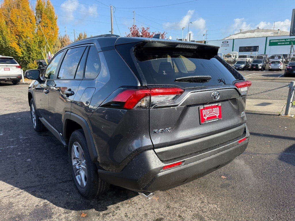 New 2025 Toyota RAV4 Hybrid XLE XLE AWD SUV