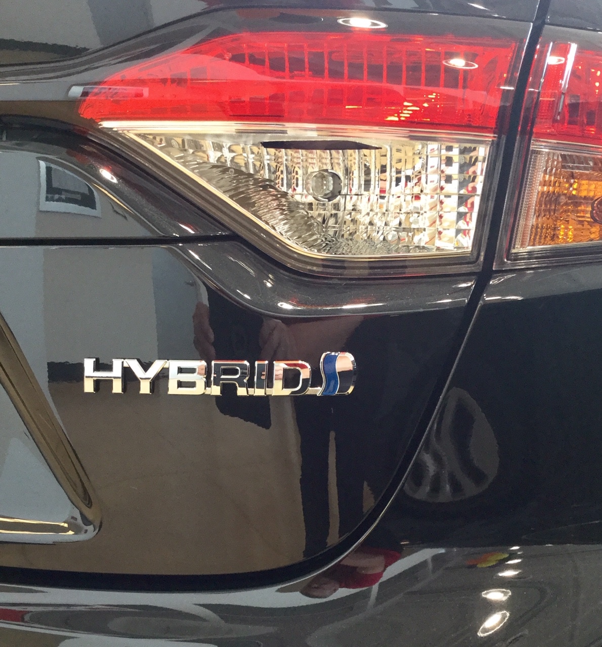 Corolla hybrid.jpg