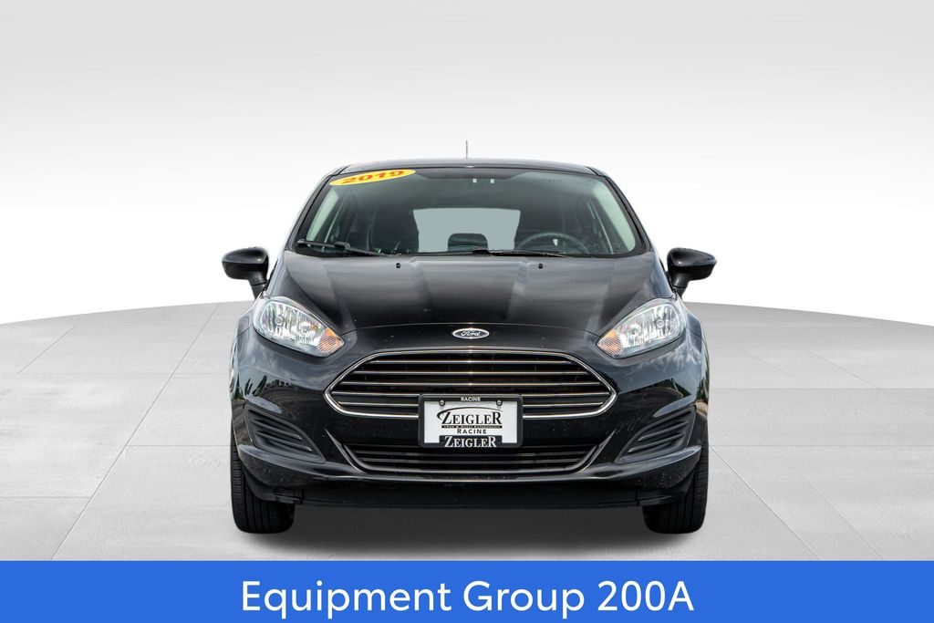 Used 2019 Ford Fiesta SE with VIN 3FADP4EJ1KM126444 for sale in Mount Pleasant, WI