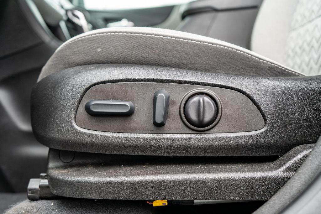 2022 Chevrolet Equinox 2FL - Photo 19
