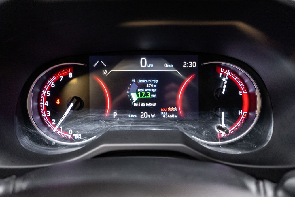 2024 TOYOTA RAV4 - Image 23