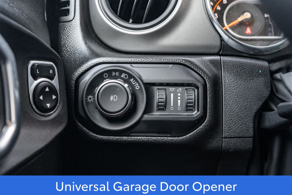 2021 JEEP WRANGLER - Image 18