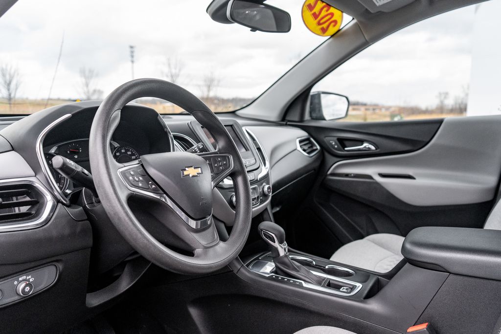 2022 Chevrolet Equinox 2FL - Photo 18