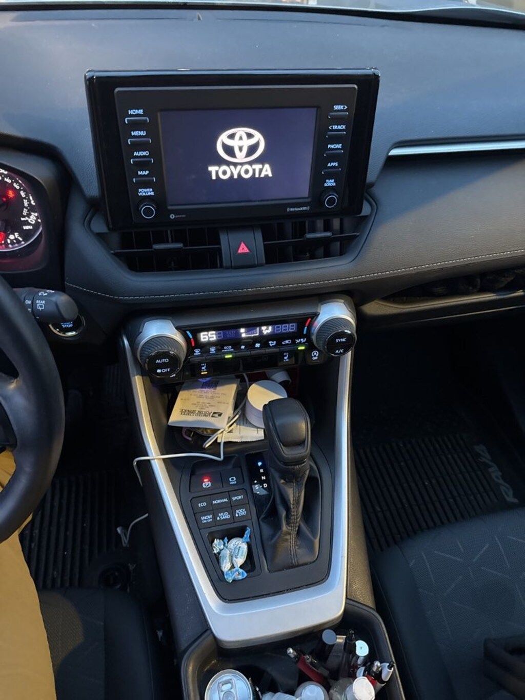 Used 2020 Toyota RAV4 XLE SUV