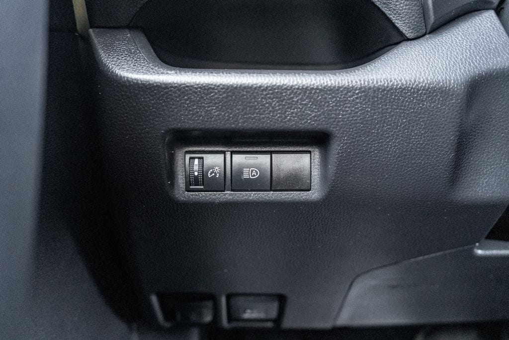 2024 TOYOTA RAV4 - Image 21