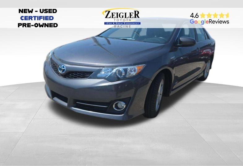 2014 Toyota Camry SE Hybrid