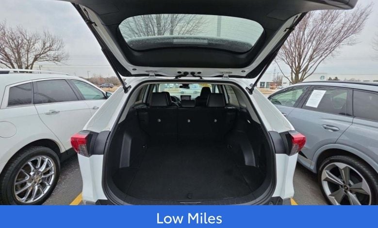 2023 TOYOTA RAV4 - Image 5