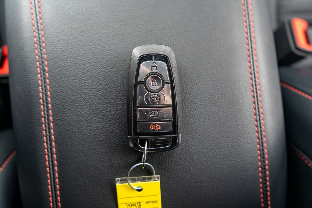 2025 FORD EXPLORER - Image 32