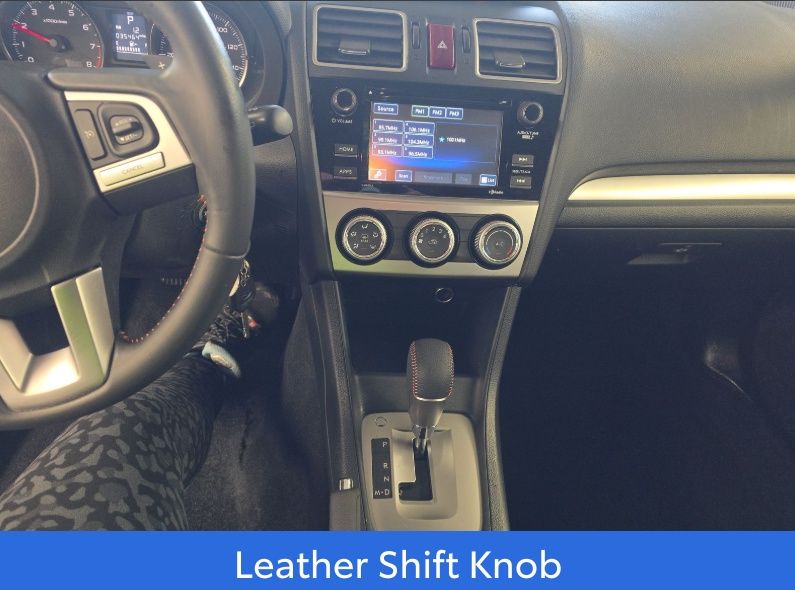 2017 SUBARU CROSSTREK - Image 11