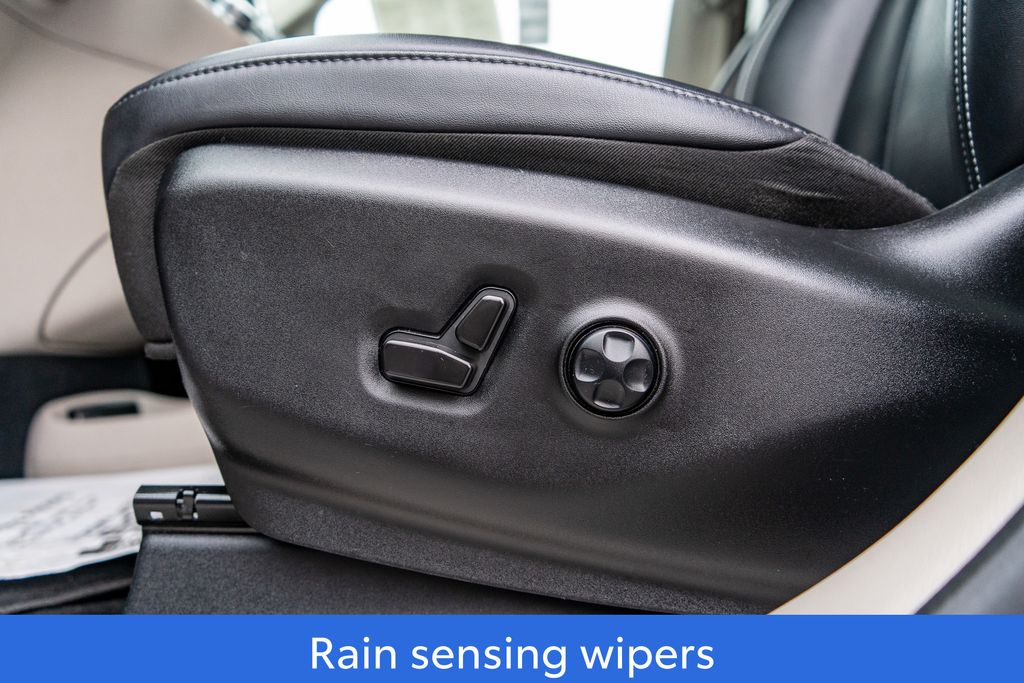 2024 CHRYSLER PACIFICA - Image 23