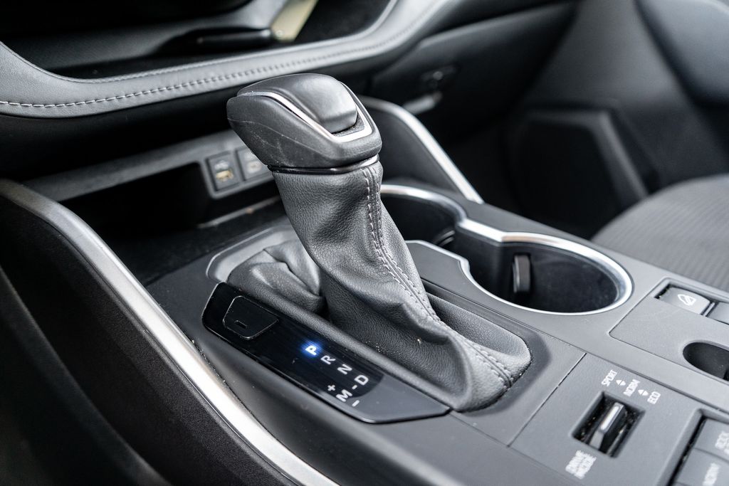 2024 TOYOTA HIGHLANDER - Image 28