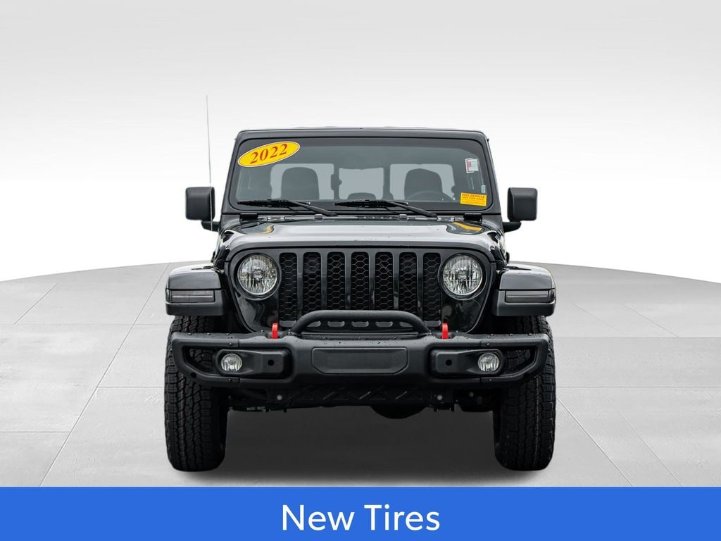 Used 2022 Jeep Gladiator Sport Truck Crew Cab