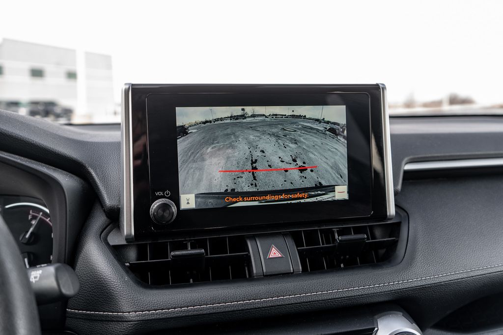 2024 TOYOTA RAV4 - Image 30