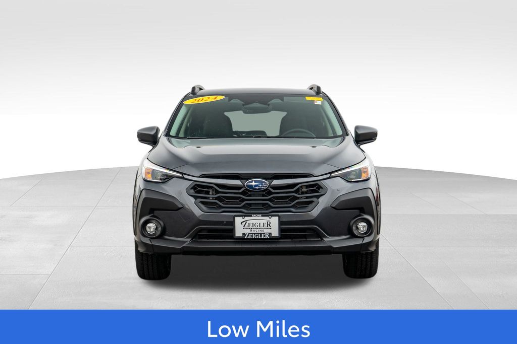 2024 SUBARU CROSSTREK - Image 2