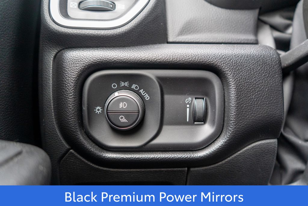 2022 RAM 1500 - Image 21