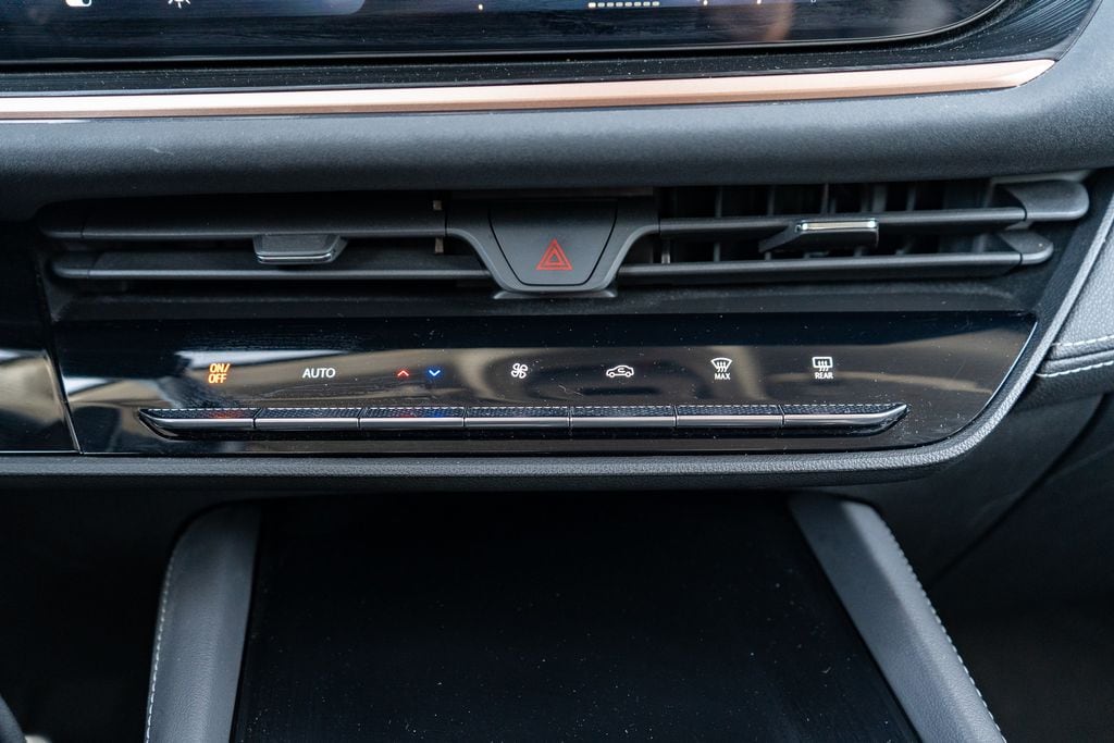 2025 BUICK ENVISION - Image 29