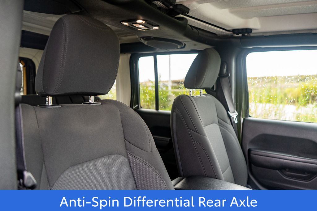 2023 JEEP WRANGLER - Image 12