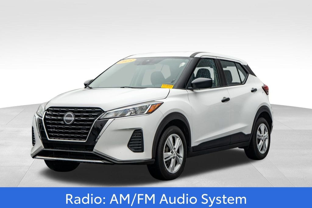 Used 2023 Nissan Kicks S SUV
