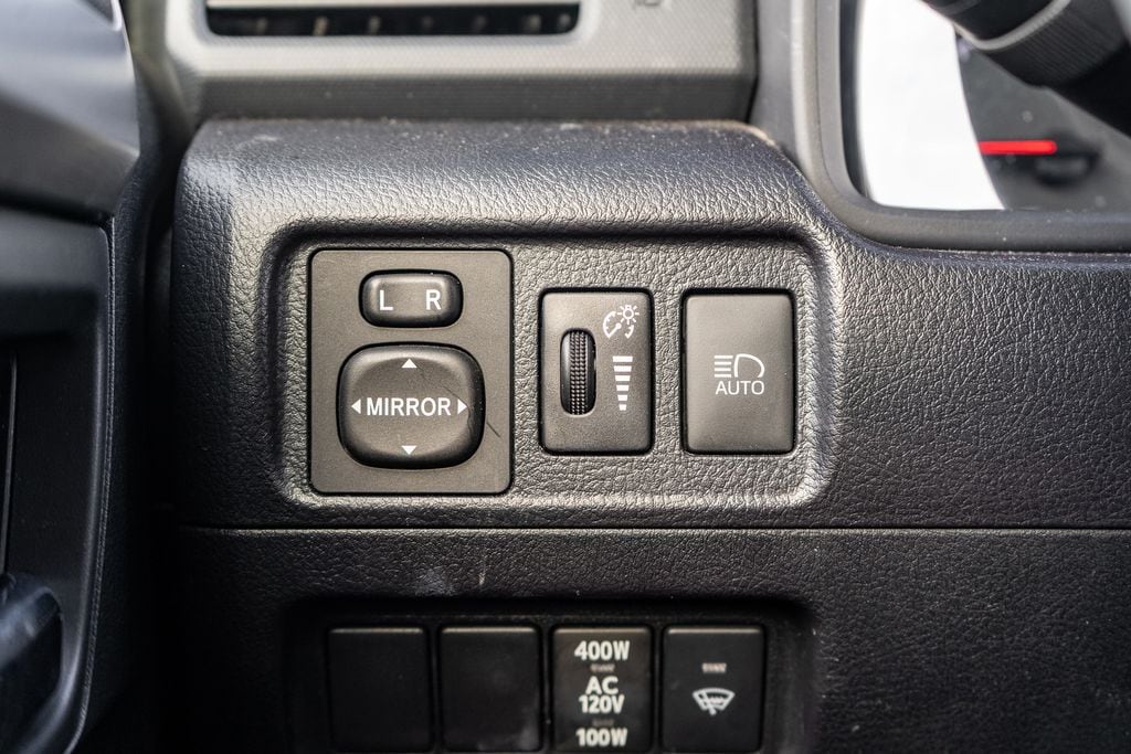 2024 TOYOTA 4RUNNER - Image 21