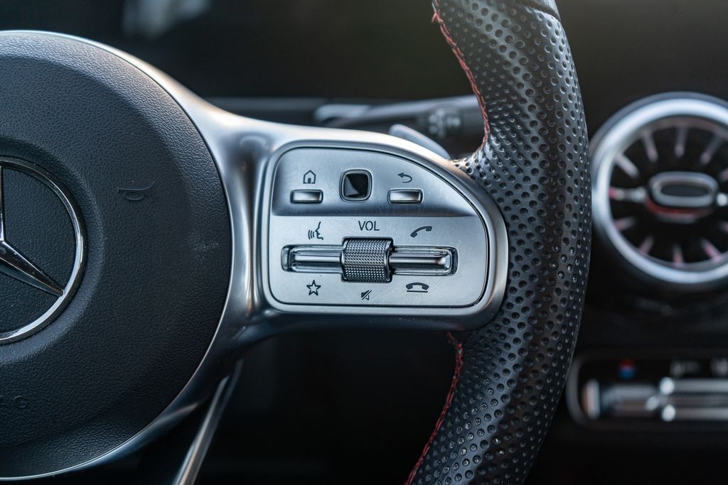 2023 MERCEDES-BENZ GLB-CLASS - Image 22