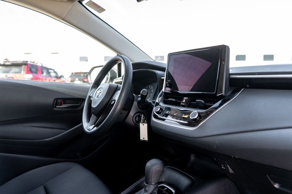 2024 TOYOTA COROLLA - Image 11