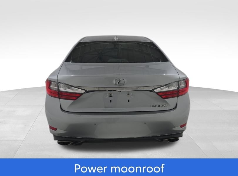 2017 LEXUS ES - Image 3