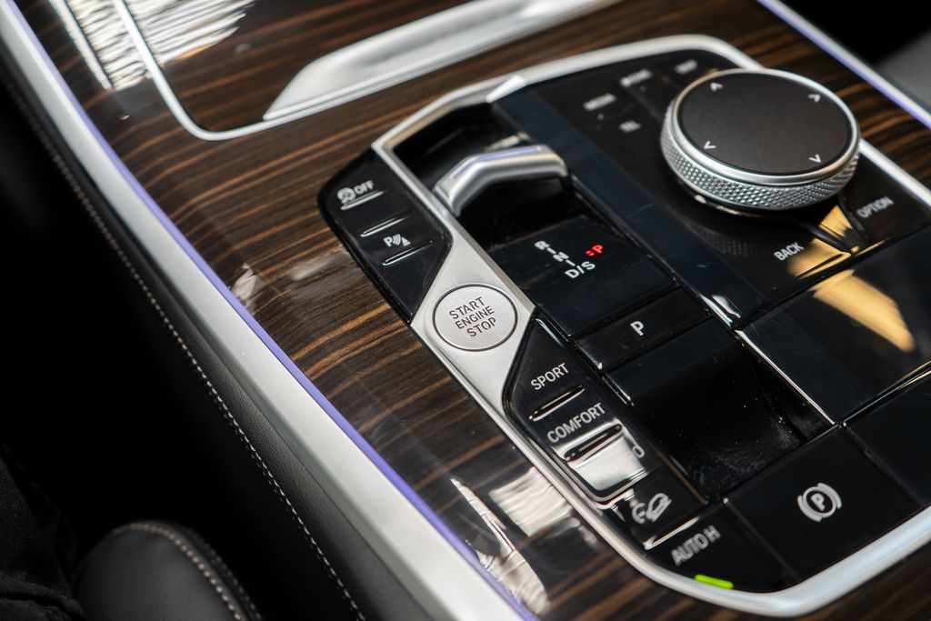 2026 BMW X5 - Image 30