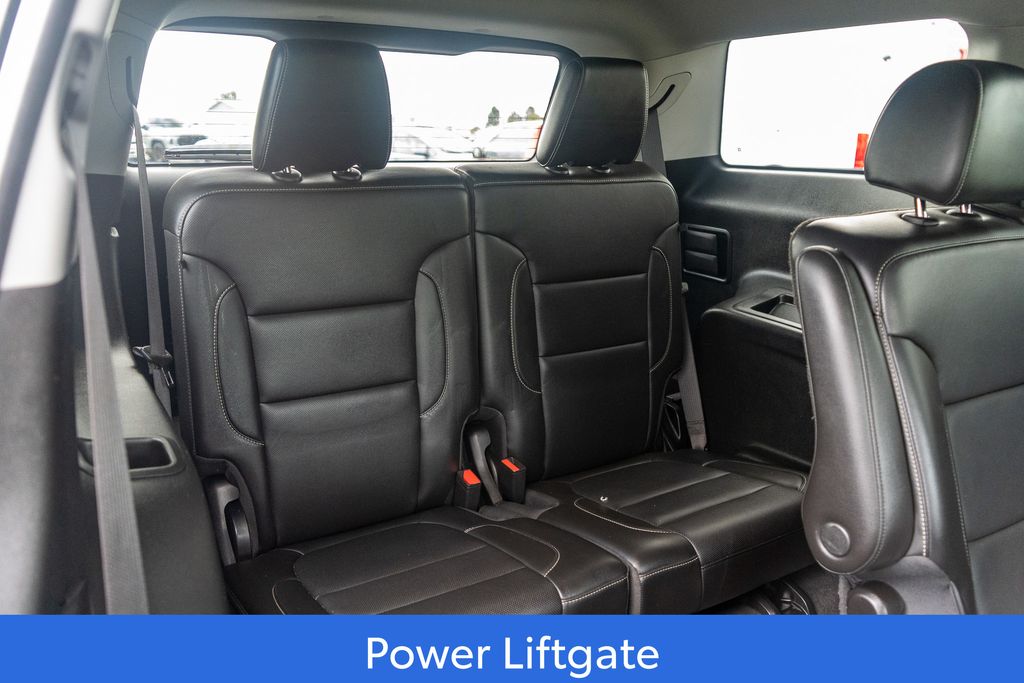 2023 GMC ACADIA - Image 14