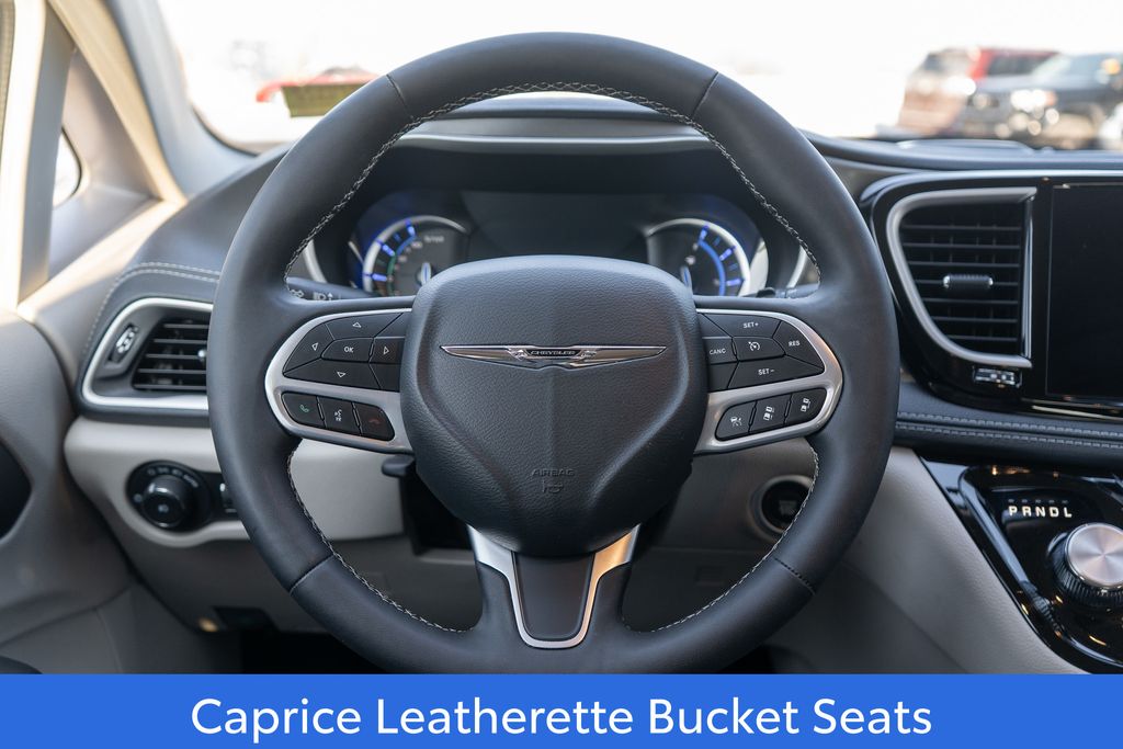 2024 CHRYSLER PACIFICA - Image 16