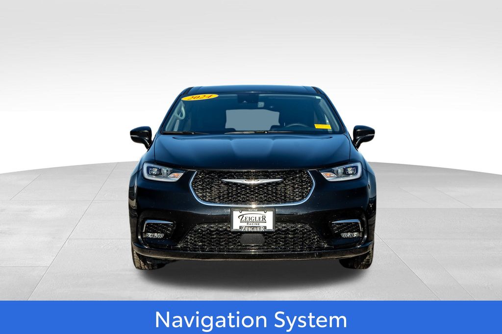 2024 CHRYSLER PACIFICA - Image 2