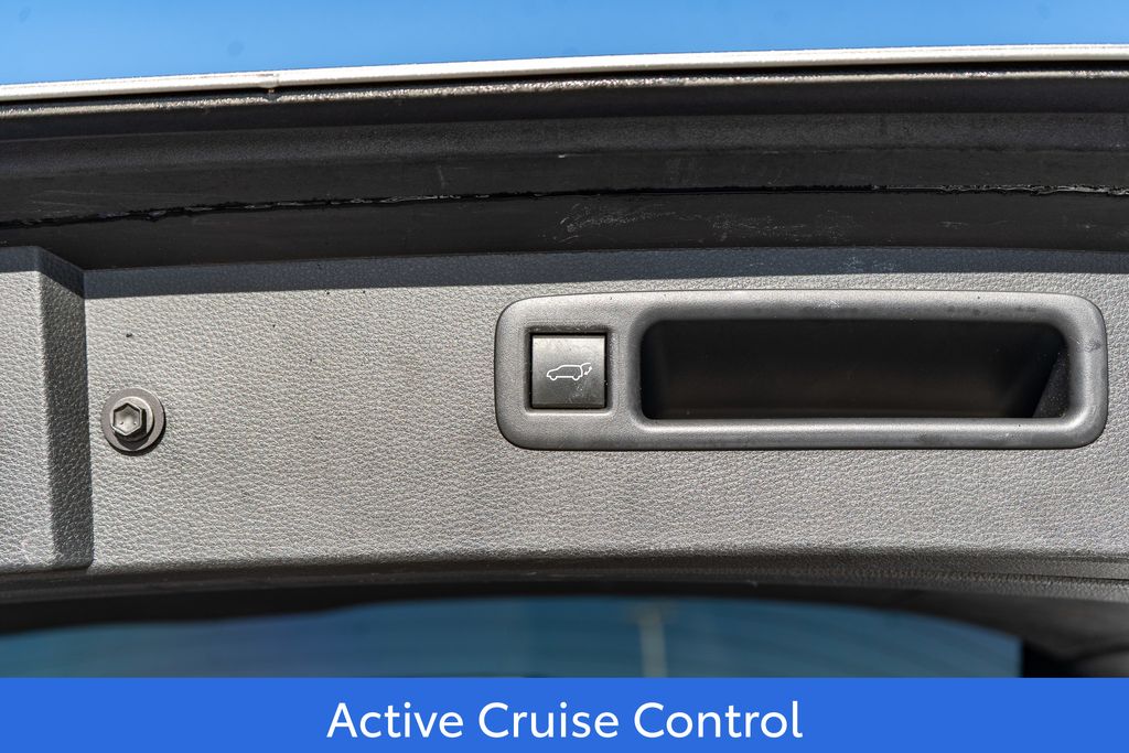 2024 TOYOTA HIGHLANDER - Image 11