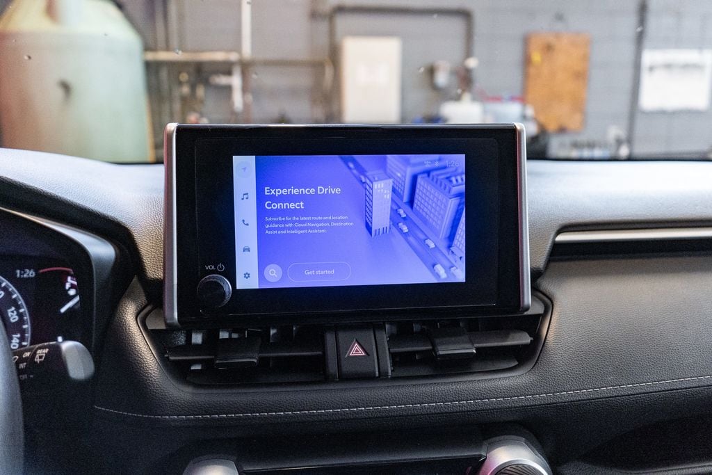 2024 TOYOTA RAV4 - Image 27