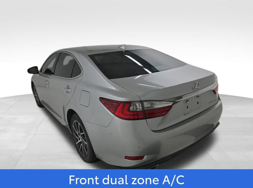 2017 LEXUS ES - Image 2
