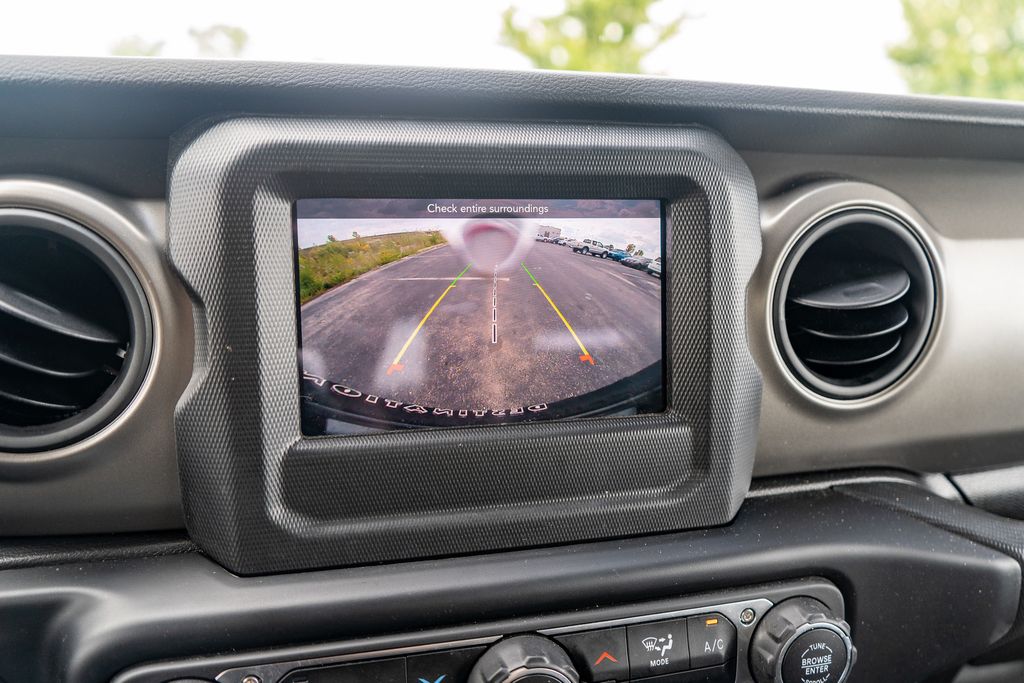 2023 JEEP WRANGLER - Image 28