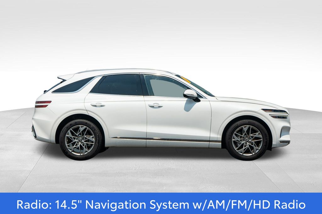 2025 GENESIS GV70 - Image 8