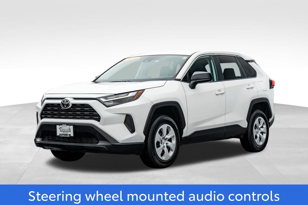 2024 TOYOTA RAV4 - Image 3