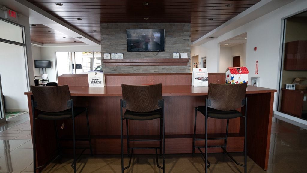 2023 JEEP GRAND CHEROKEE L - Image 34