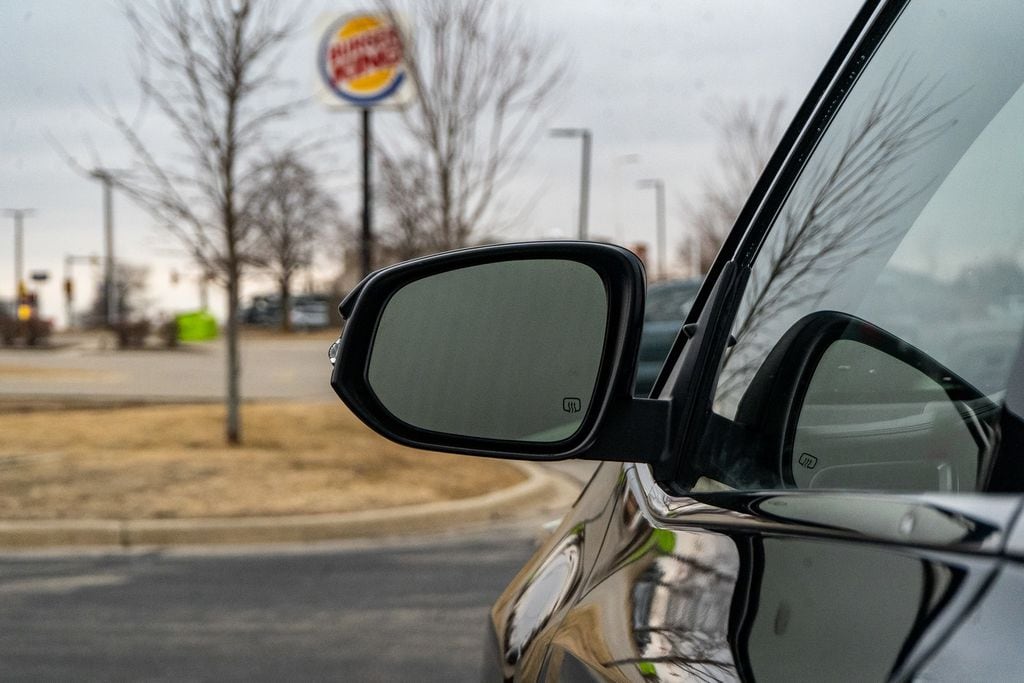 2015 TOYOTA HIGHLANDER - Image 18