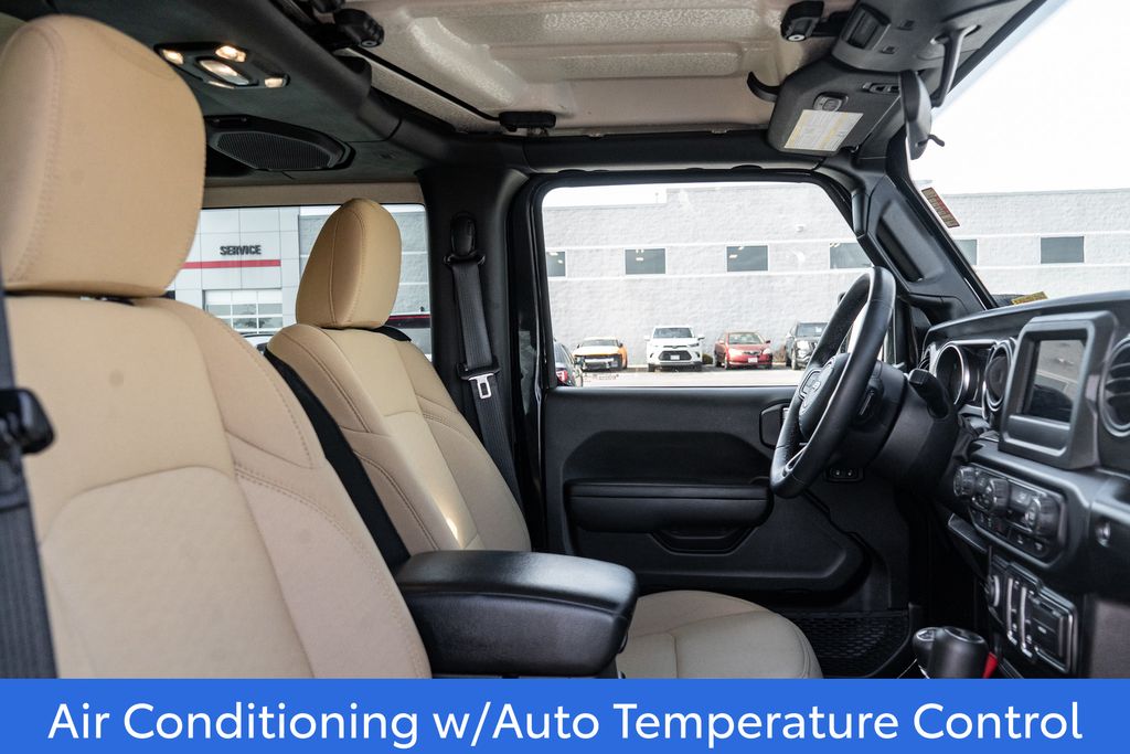 2021 JEEP WRANGLER - Image 12