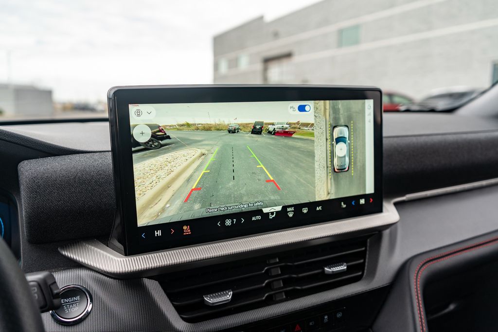 2025 FORD EXPLORER - Image 31