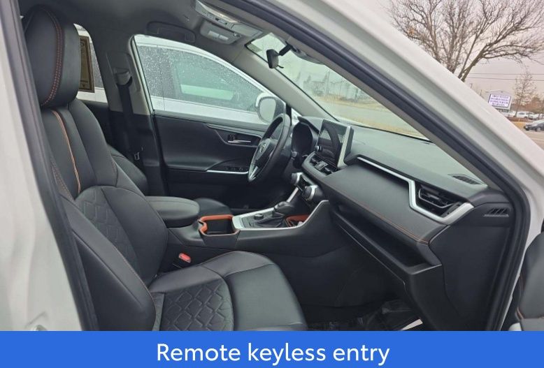 2023 TOYOTA RAV4 - Image 9