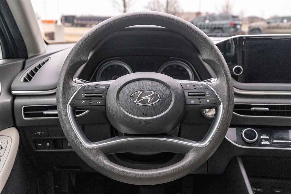 2023 HYUNDAI SONATA - Image 14