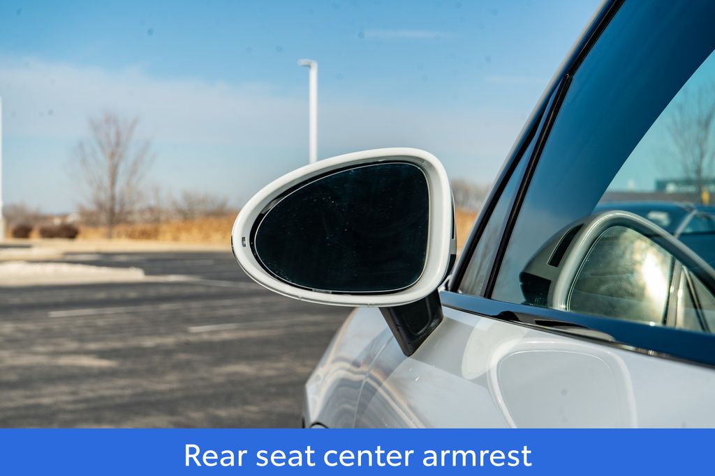 2021 PORSCHE MACAN - Image 17