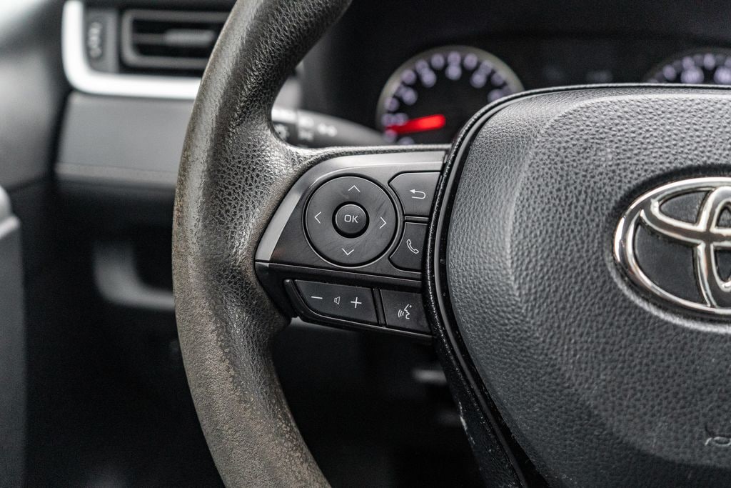 2021 TOYOTA RAV4 - Image 21