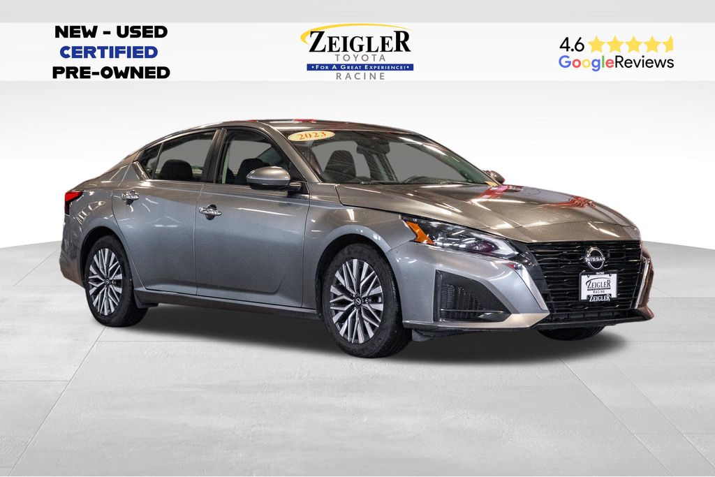 2023 Nissan Altima SV