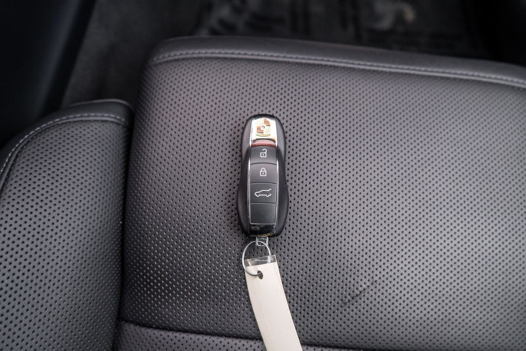 2021 PORSCHE MACAN - Image 31