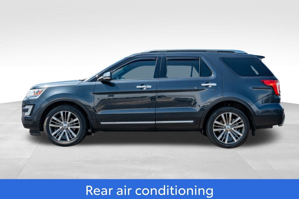 Used 2017 Ford Explorer Platinum SUV